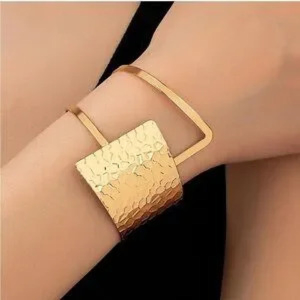 Luxury Gold Chunky Thick Cuff Bracelet